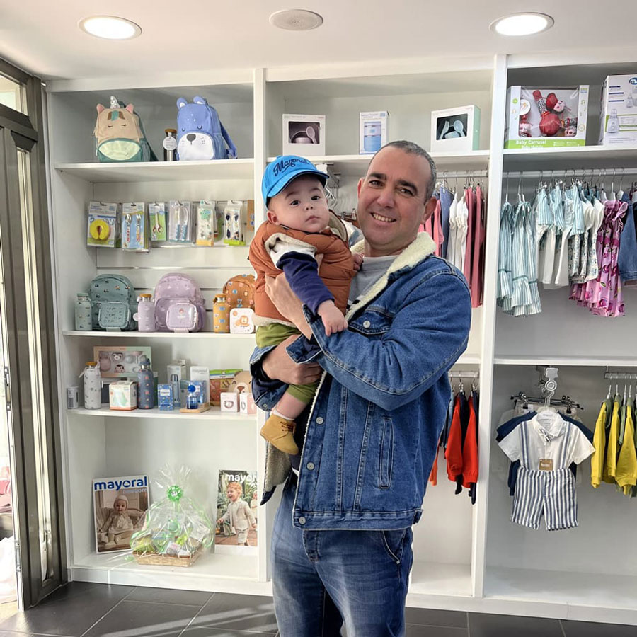 tienda de ropa de niños en Camariñas