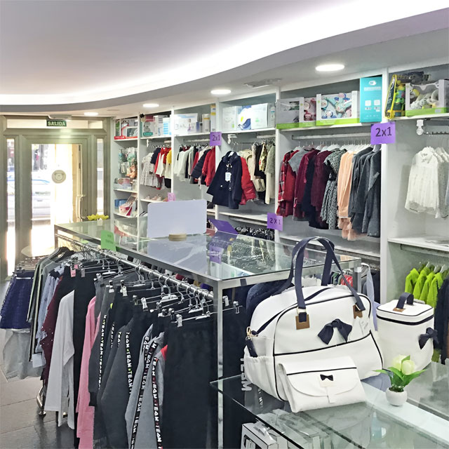 Ropa niño en Camariñas