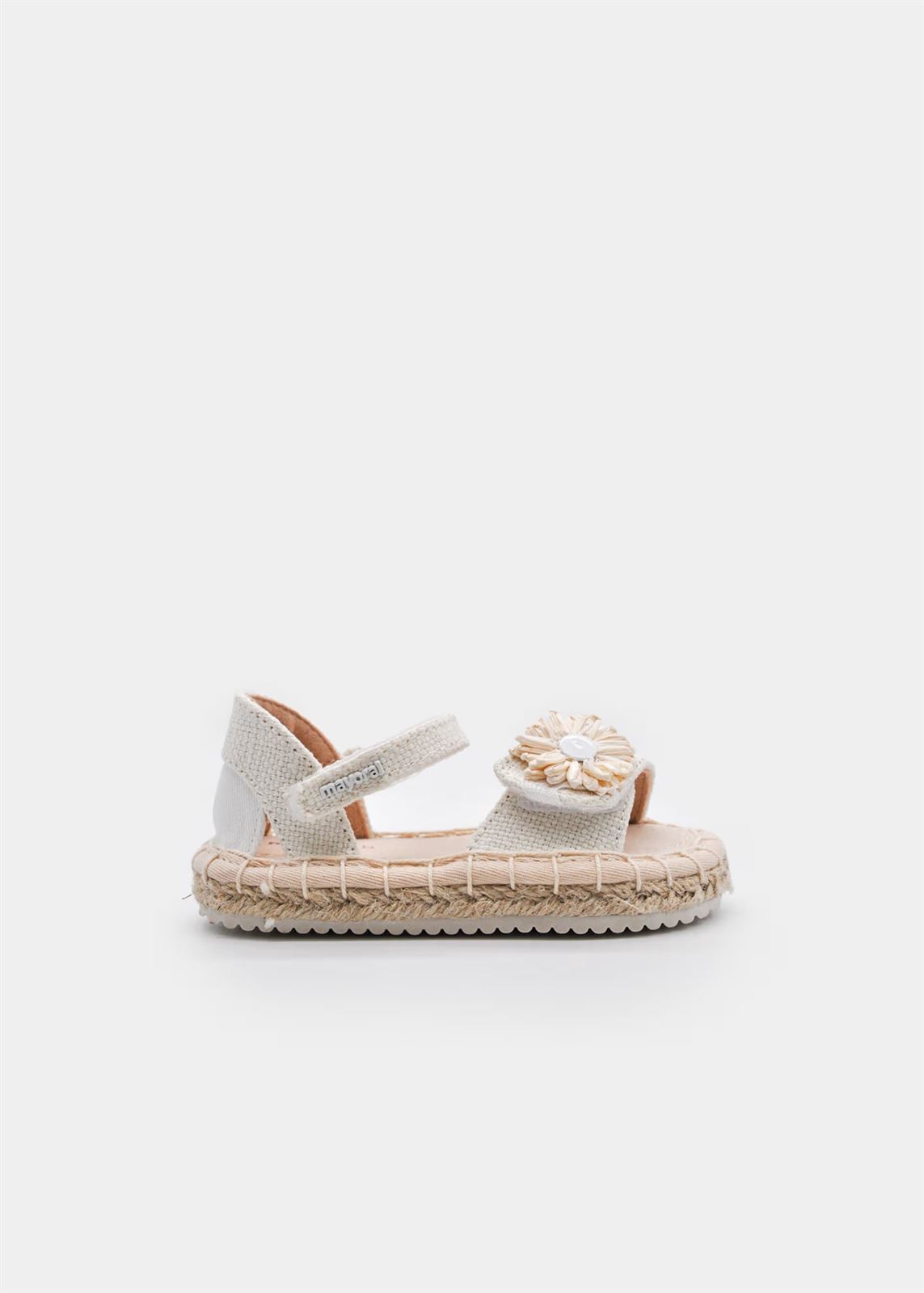 Mayoral Sandalia yute flor bebé blanco - Imagen 1